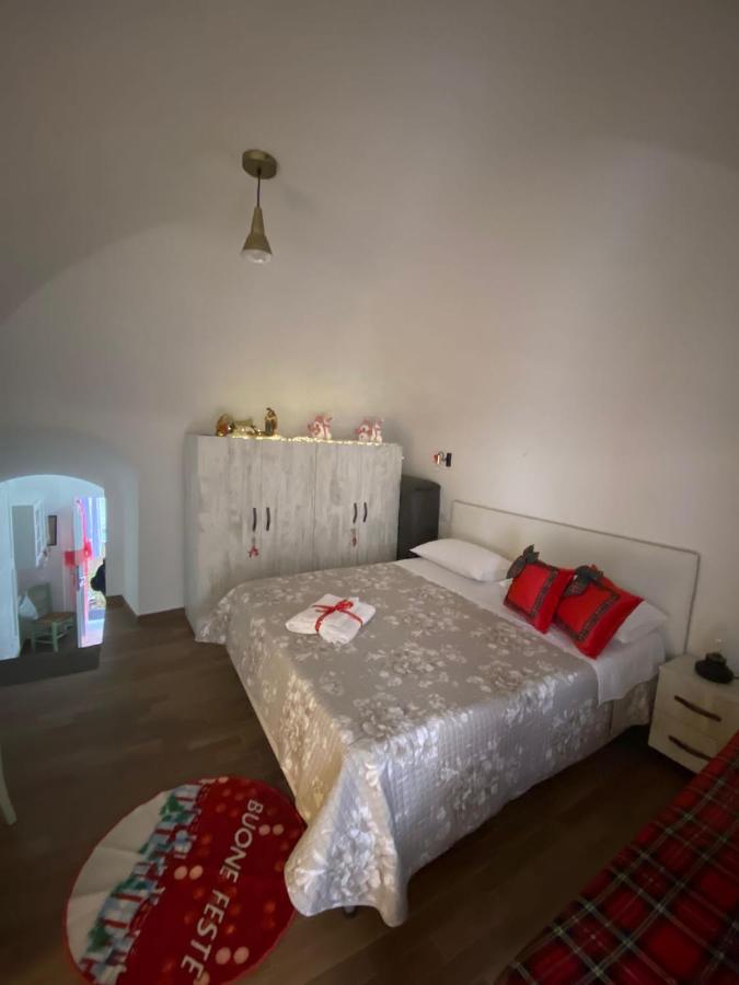 Al Vicolo Di Ercolano Bed & Breakfast Bagian luar foto